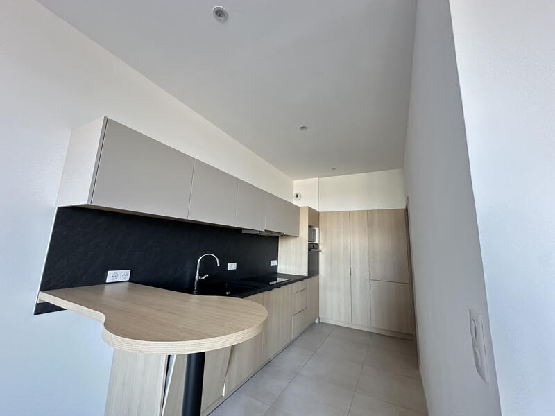 Appartement - 107 m² - 5 pièces