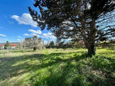 Terrain constructible - 1 231 m²