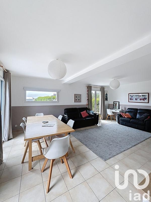 Maison - 87 m² - 5 pièces