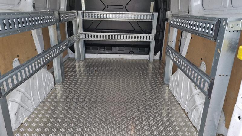 Ford Transit Custom Fourgon 300 L1h1 2.0 Ecoblue 130 Trend Busine