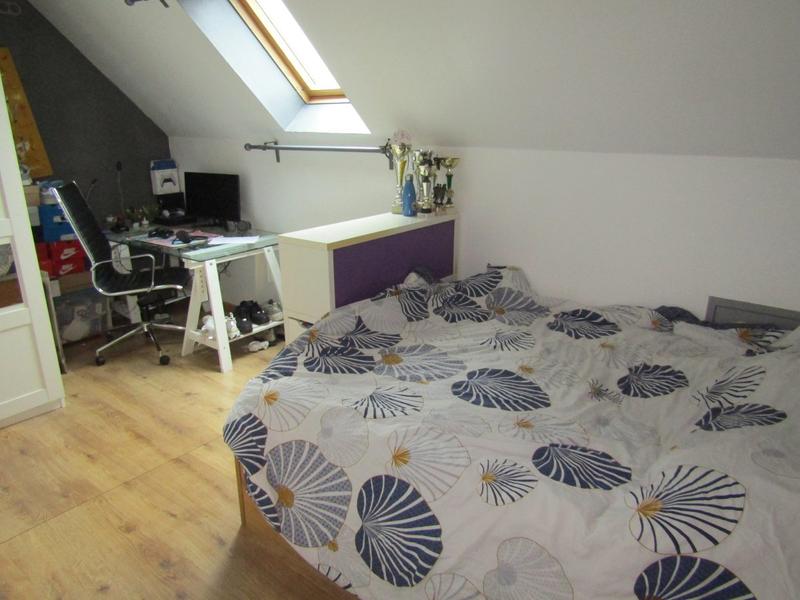 Maison - 104 m² - 5 pièces