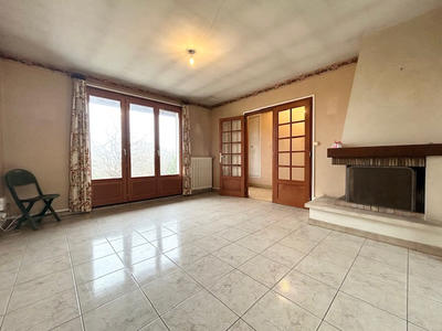 Maison - 80 m² - 4 pièces