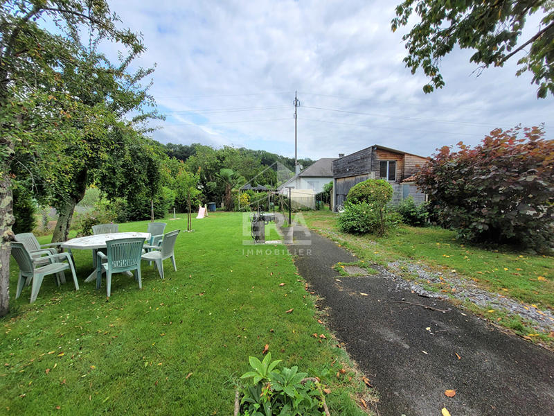 Maison - 102 m² - 4 pièces