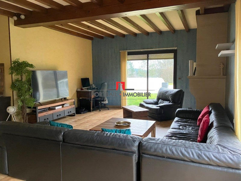 Maison - 158 m² - 6 pièces