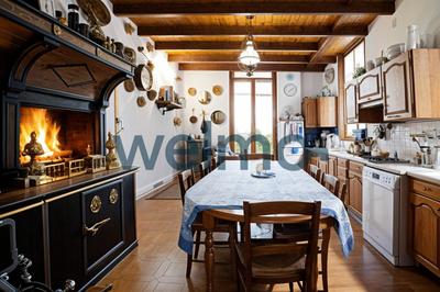 Maison - 301 m² - 16 pièces