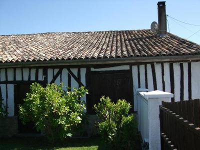 Propriété - 211 m² - 6 pièces