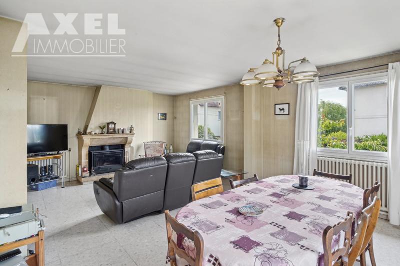 Maison - 140 m² - 5 pièces