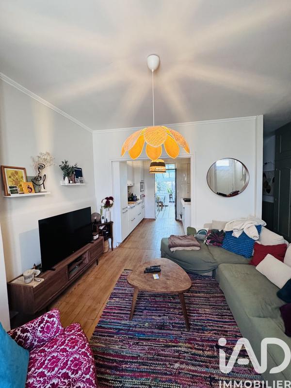 Maison - 90 m² - 4 pièces