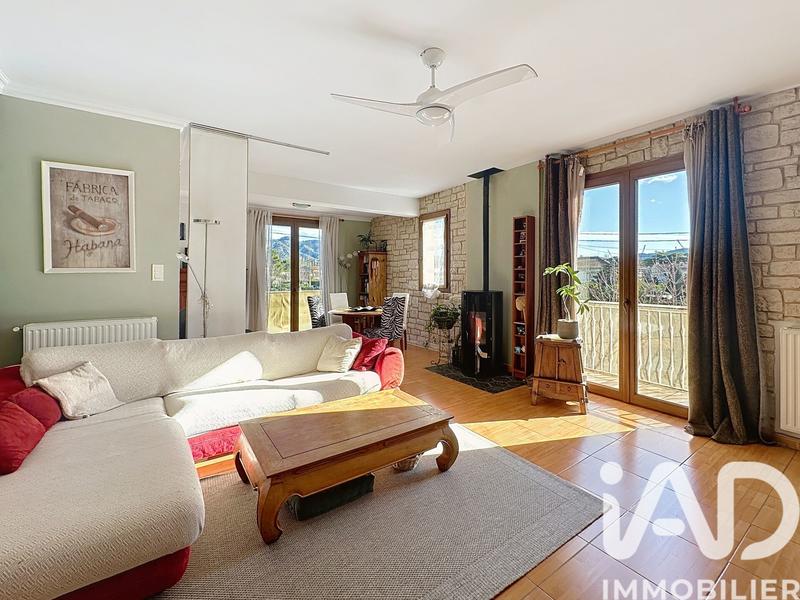 Appartement - 101 m² - 4 pièces