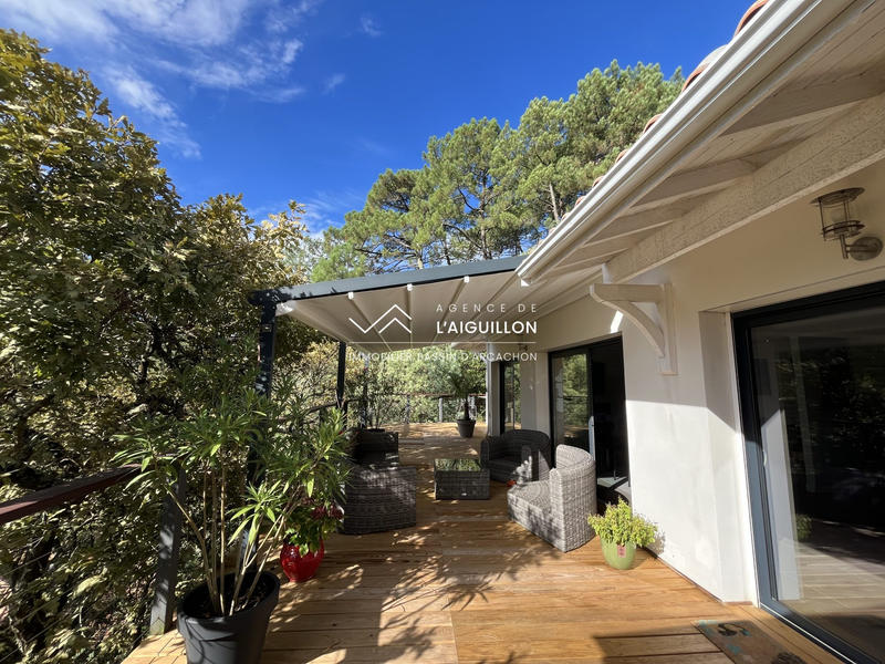 Maison - 160 m² - 5 pièces