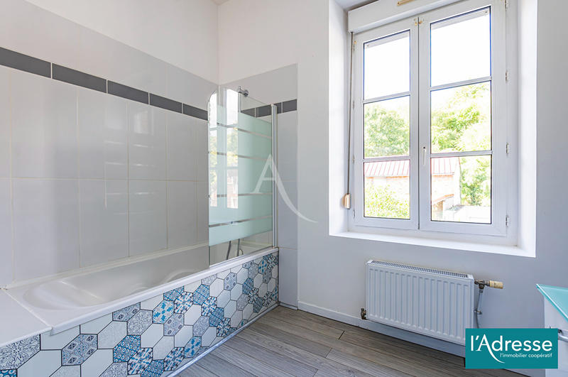 Maison - 87 m² - 5 pièces