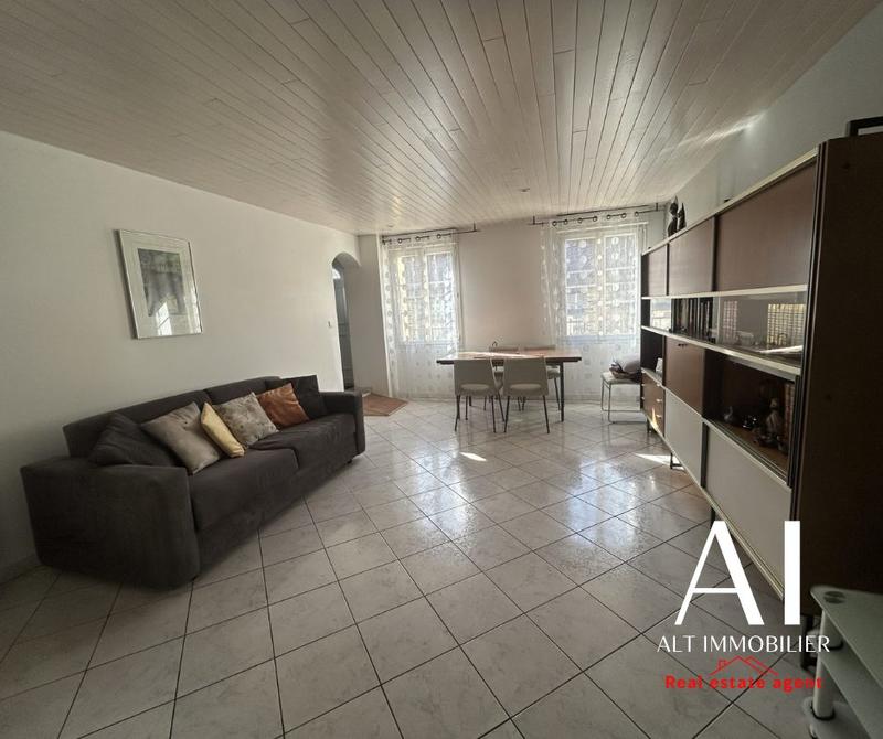 Maison ancienne - 97 m² - 4 pièces