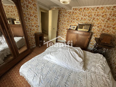 Maison - 85 m² - 5 pièces