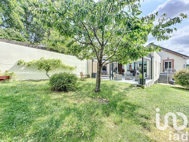 Maison - 192 m² - 7 pièces