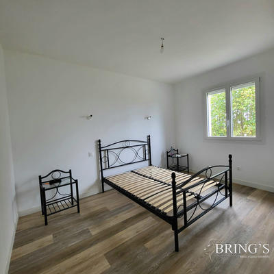 Maison traditionnelle - 119 m² - 7 pièces