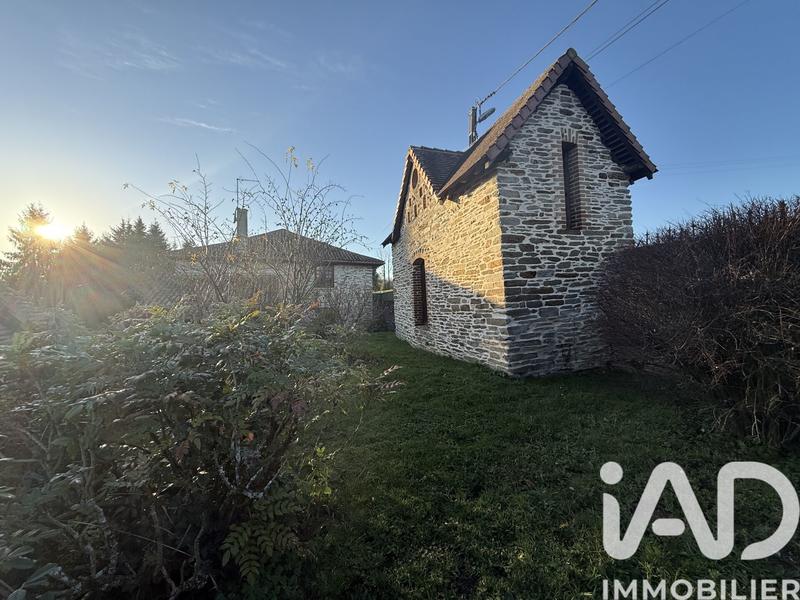 Maison - 347 m² - 7 pièces