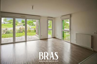 Maison - 80 m² - 4 pièces