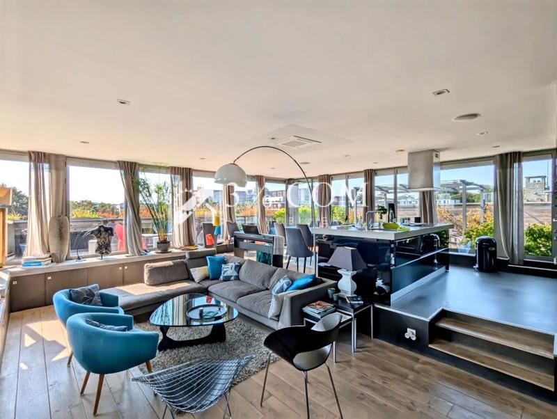 Penthouse - 138 m² - 4 pièces