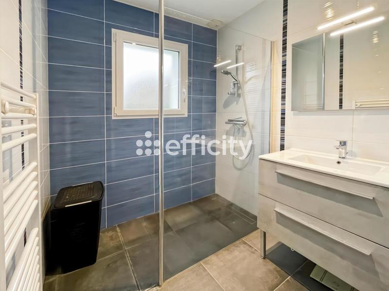 Pavillon - 82 m² - 4 pièces