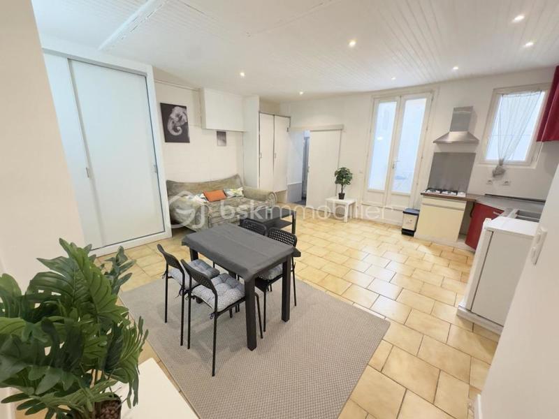 Studio - 36 m² - 1 pièce