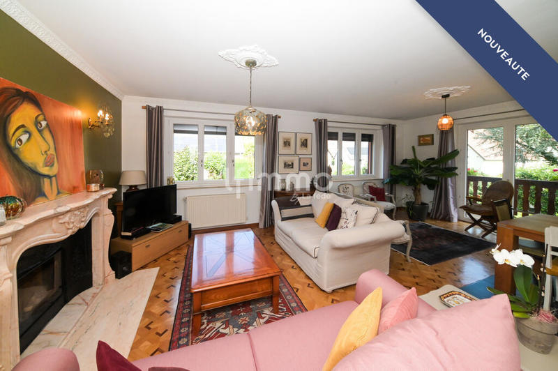 Maison de village - 180 m² - 7 pièces