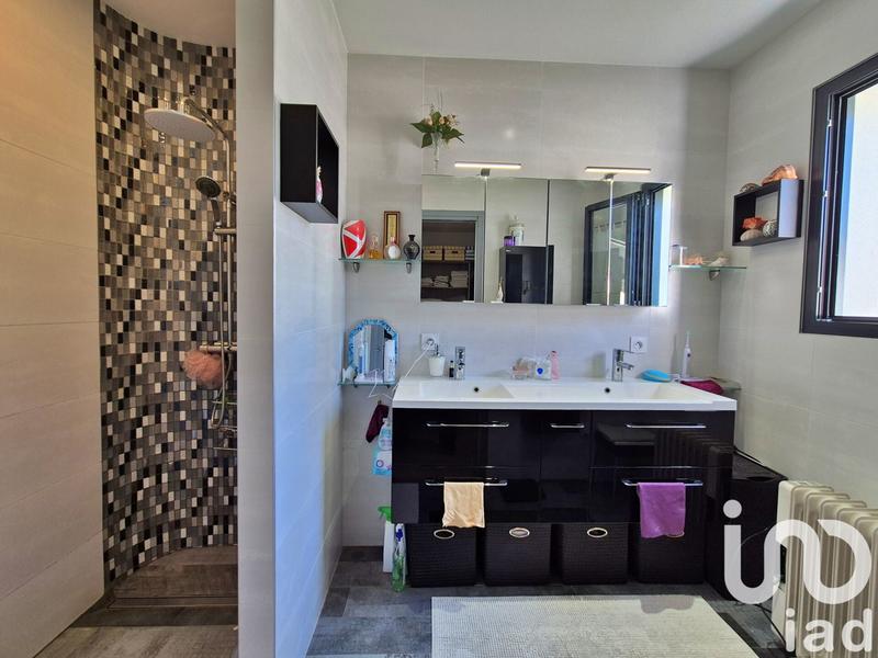 Maison - 192 m² - 7 pièces