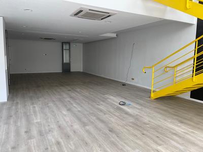 Local commercial - 230 m² - 2 pièces