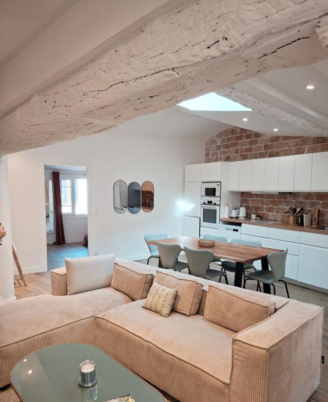 Appartement - 80 m² - 4 pièces