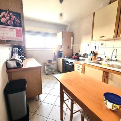 Appartement - 102 m² - 5 pièces