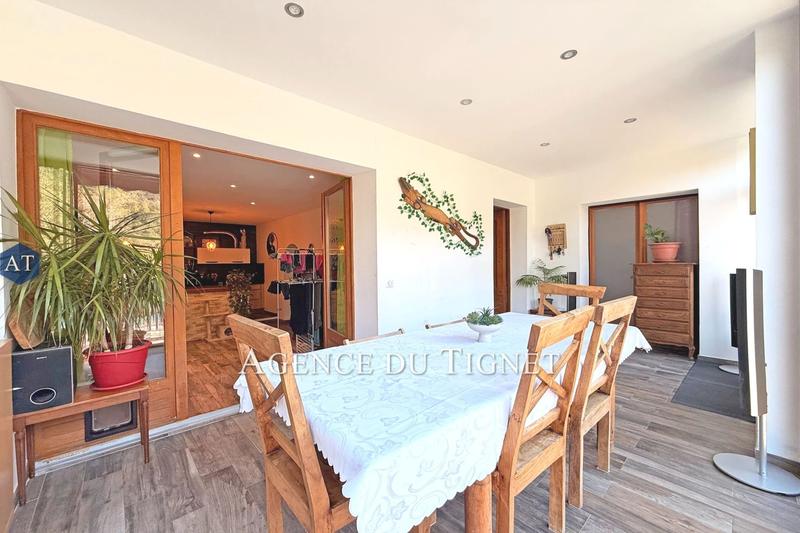 Appartement - 110 m² - 5 pièces