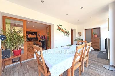 Appartement - 110 m² - 5 pièces