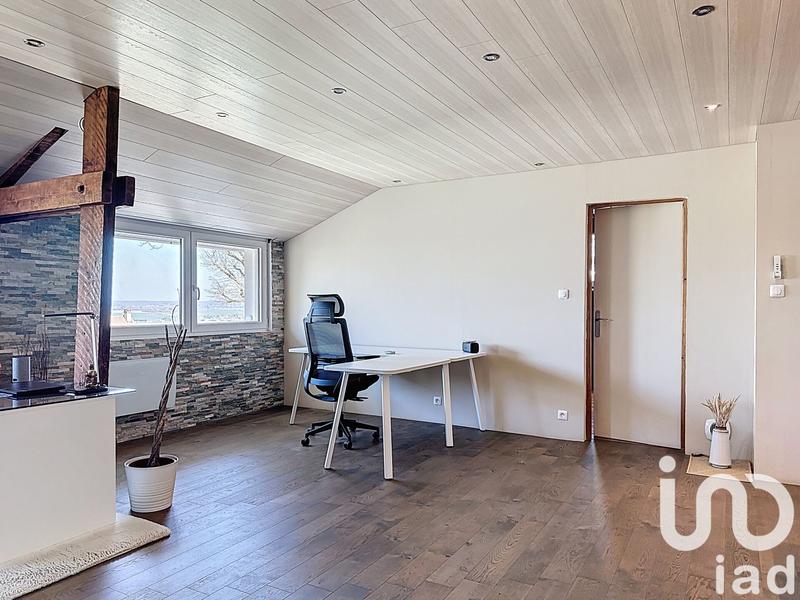 Maison - 180 m² - 8 pièces