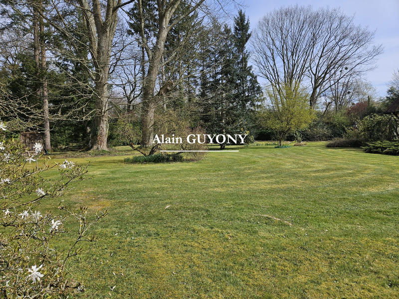 Maison ancienne - 300 m² - 12 pièces