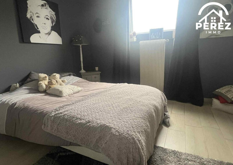 Maison - 290 m² - 10 pièces