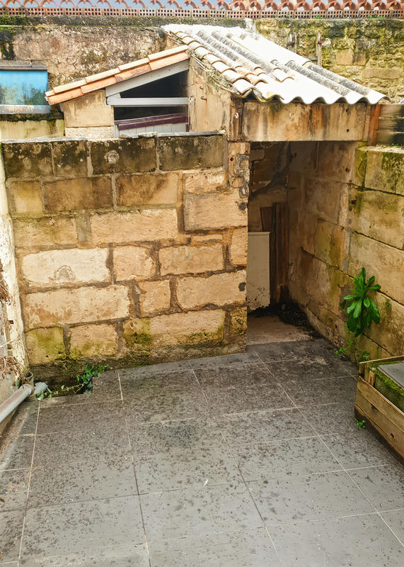 Immeuble - 196 m² - 8 pièces