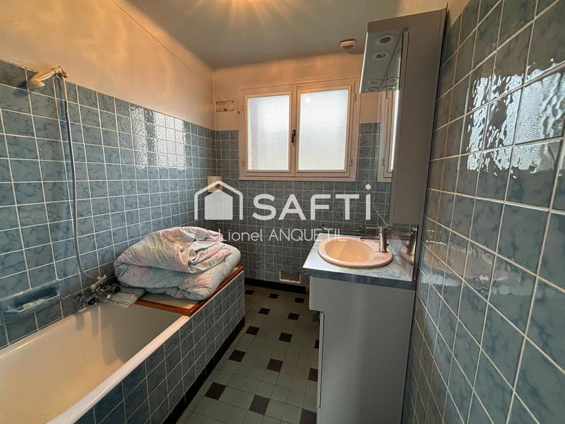 Maison - 83 m² - 4 pièces