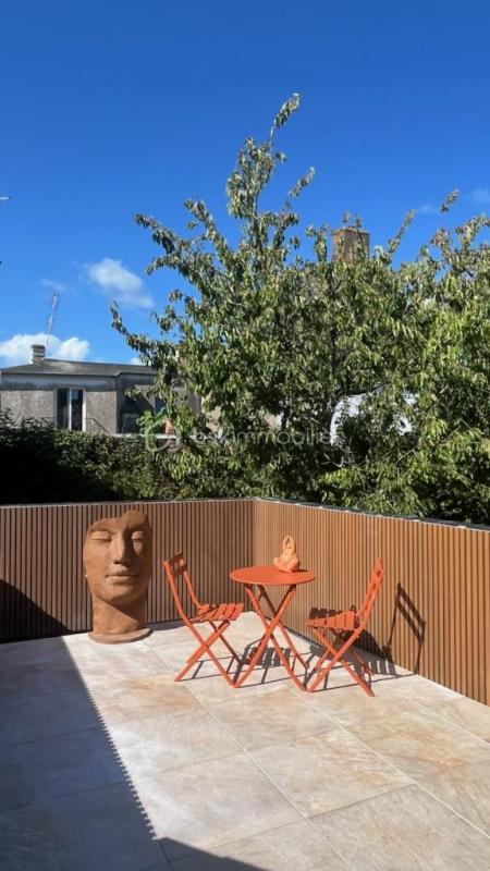 Appartement - 82 m² - 3 pièces