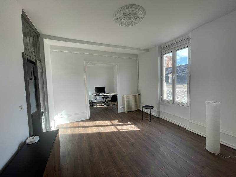 Appartement - 102 m² - 3 pièces