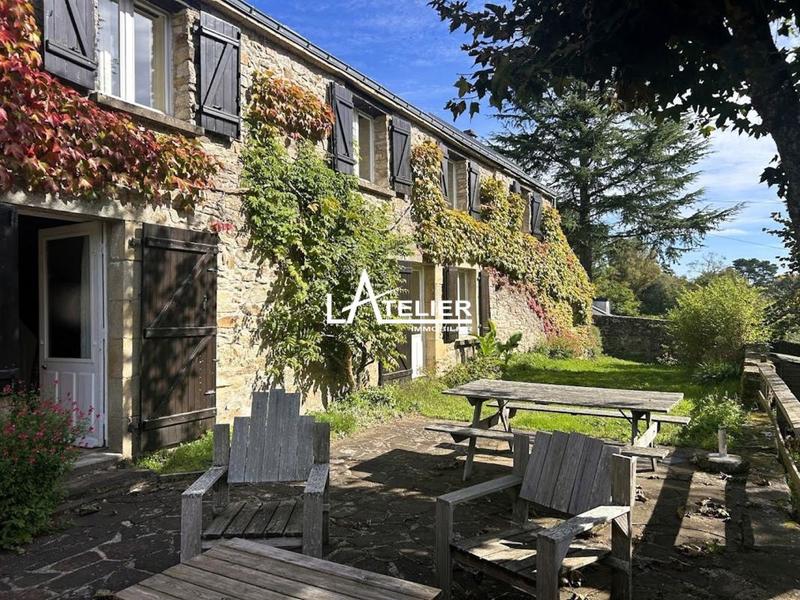 Longère - 198 m² - 6 pièces