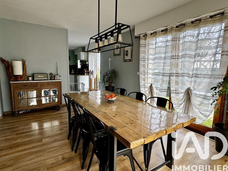 Maison - 130 m² - 6 pièces