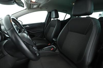 Opel Astra 1.4 Turbo Innovation 125 ch