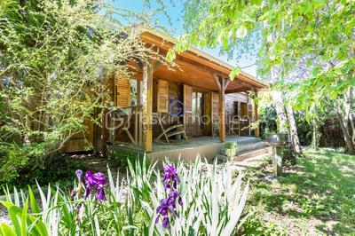 Maison - 297 m² - 10 pièces