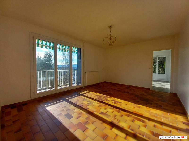 Appartement - 78 m² - 3 pièces