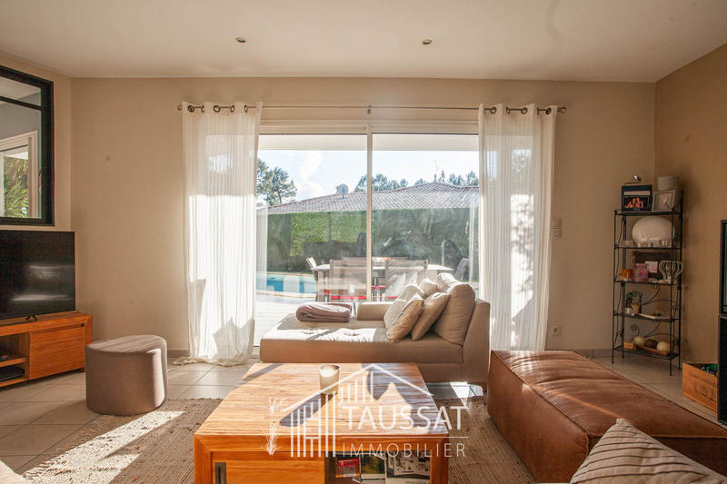 Maison - 138 m² - 6 pièces