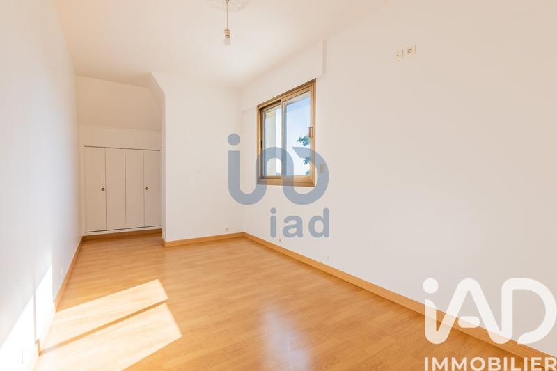 Maison - 180 m² - 6 pièces