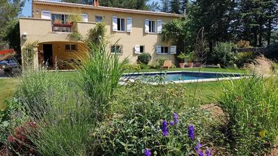 Maison - 140 m² - 7 pièces