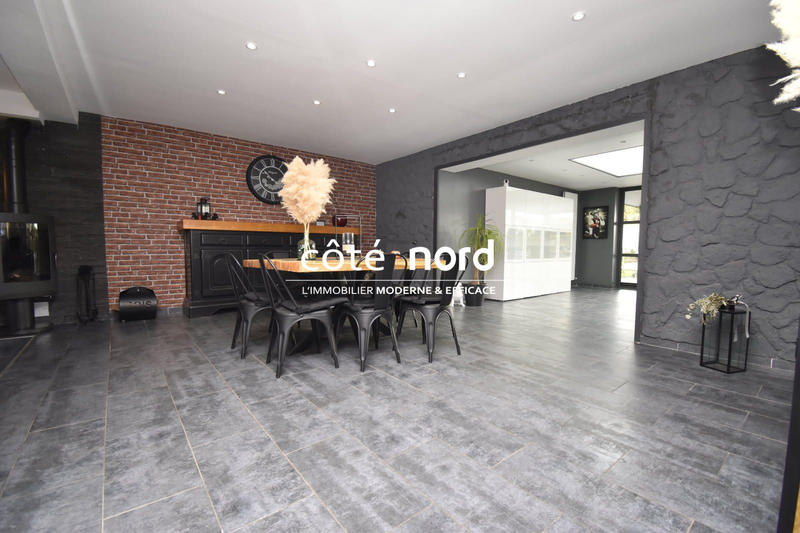 Villa - 198 m² - 7 pièces