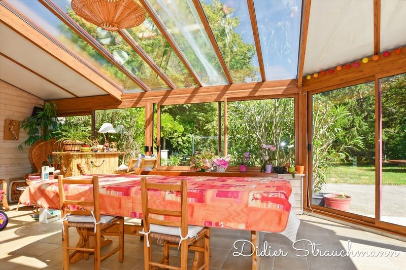 Maison - 200 m² - 7 pièces