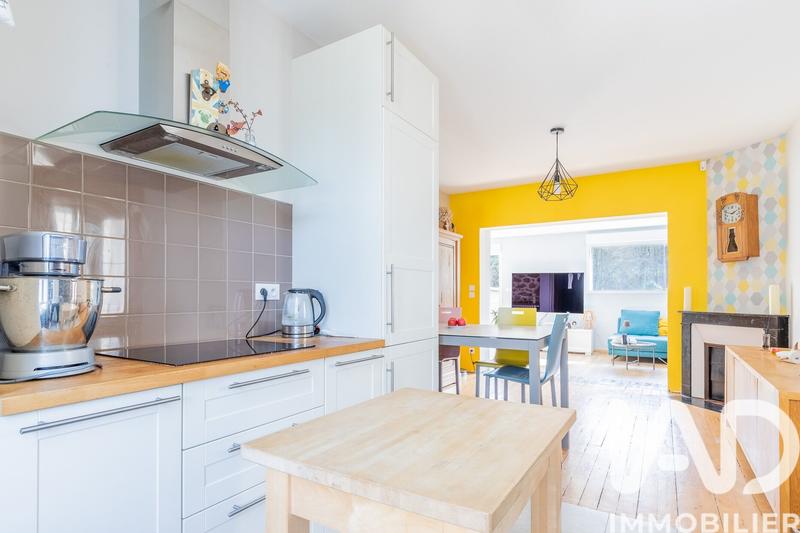 Maison - 104 m² - 6 pièces