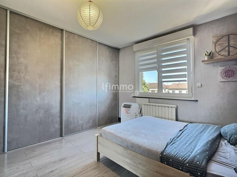Maison - 85 m² - 5 pièces